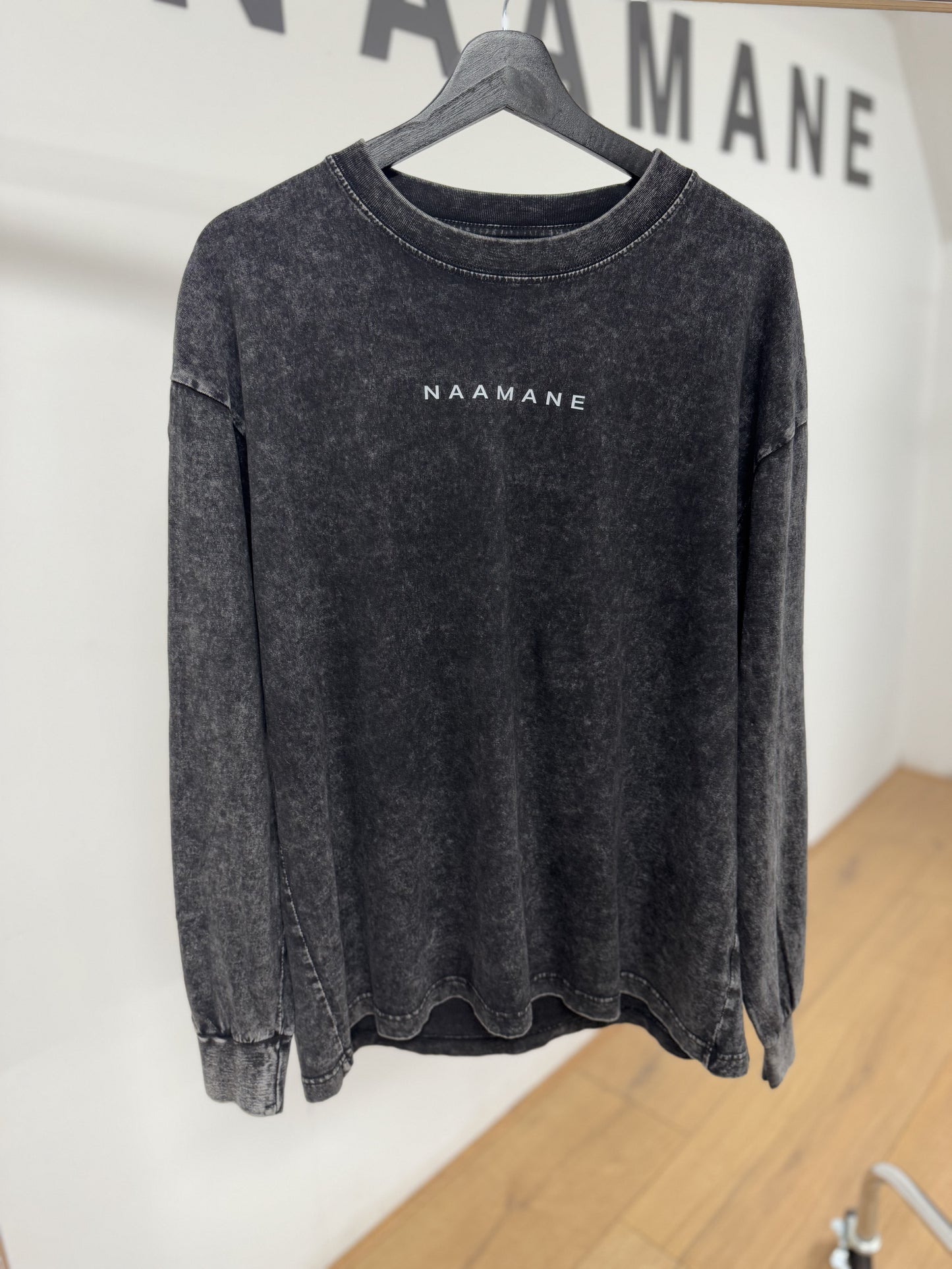 BLACK WASHED LONG TSHIRT NAAMANE